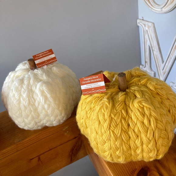 Pumpkins - Picture 2 of 4